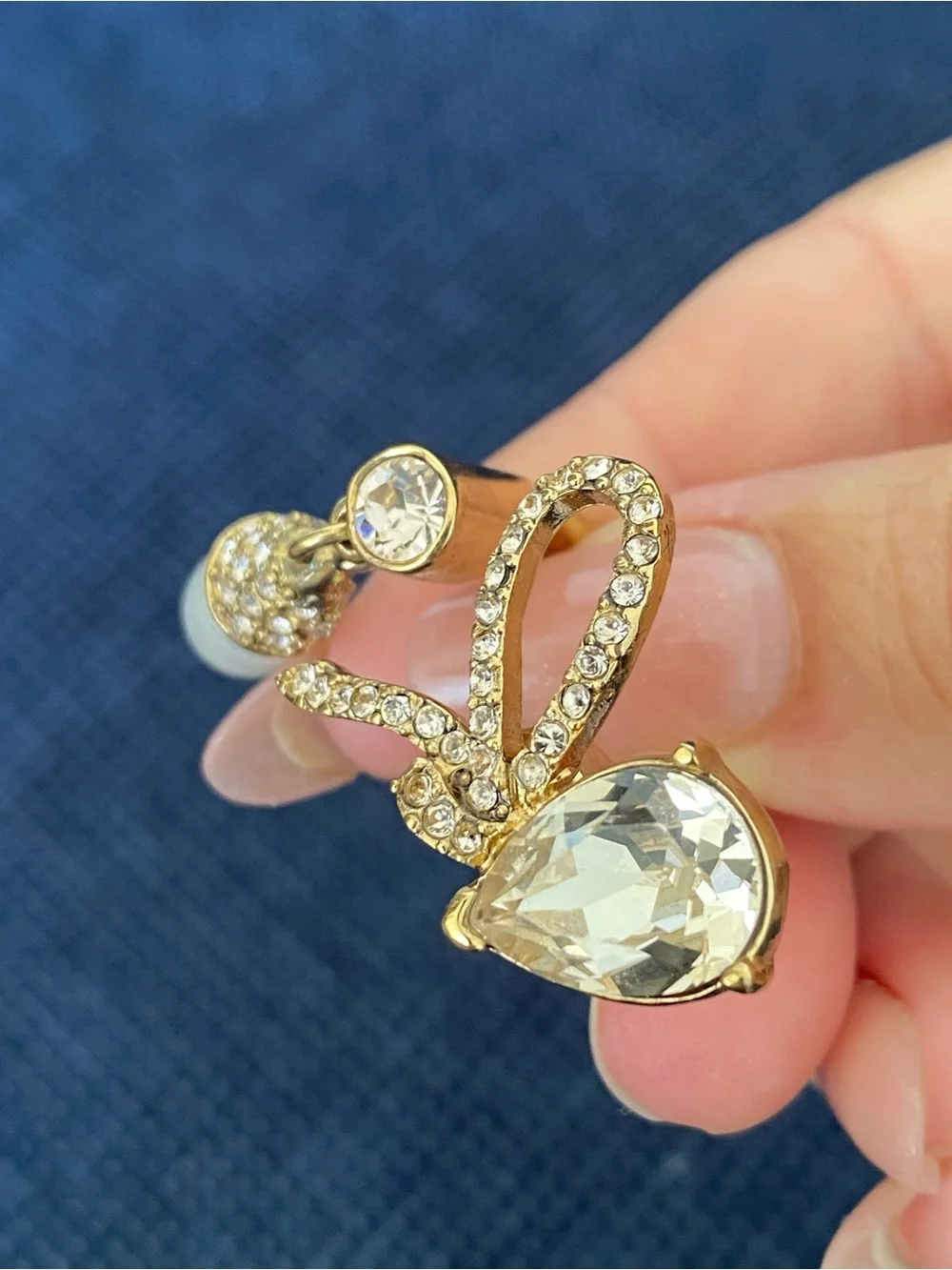 Oscar de la Renta Gold Crystal Bow Ring with Pearl Drop